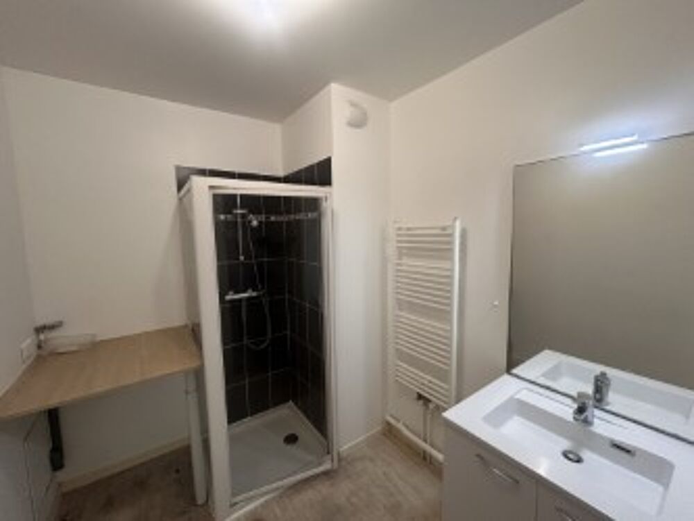 Location Appartement T2 avec terrasse et parking à CARQUEFOU Carquefou