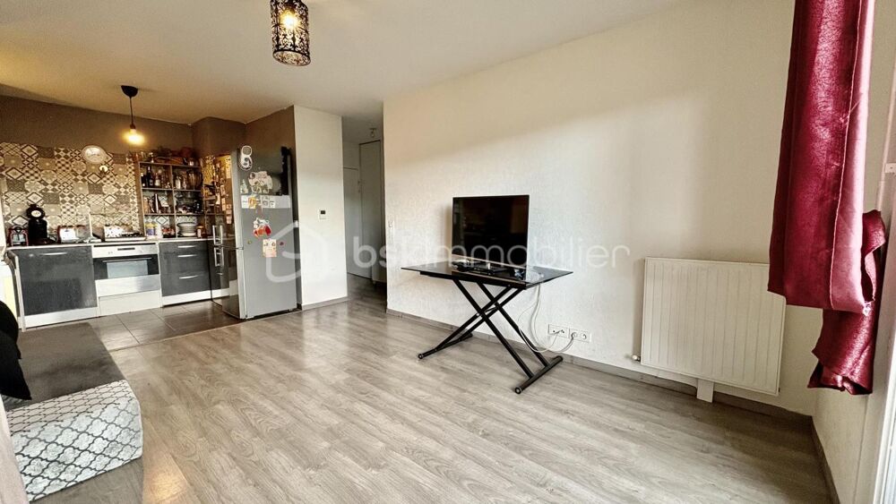 APPARTEMENT F2 SUR LA COMMUNE DE FLEURY-MÉROGIS