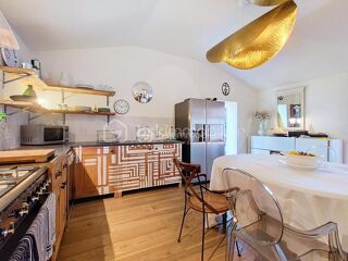  Propri�t�/ch�teau � vendre 8 pi�ces 253 m�