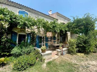  Maison � vendre 6 pi�ces 218 m�