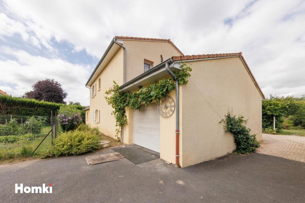 Maison/Villa T7 de 145 m² à Coudes 63114