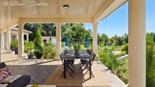  Villa à vendre 9 pièces 240 m²
