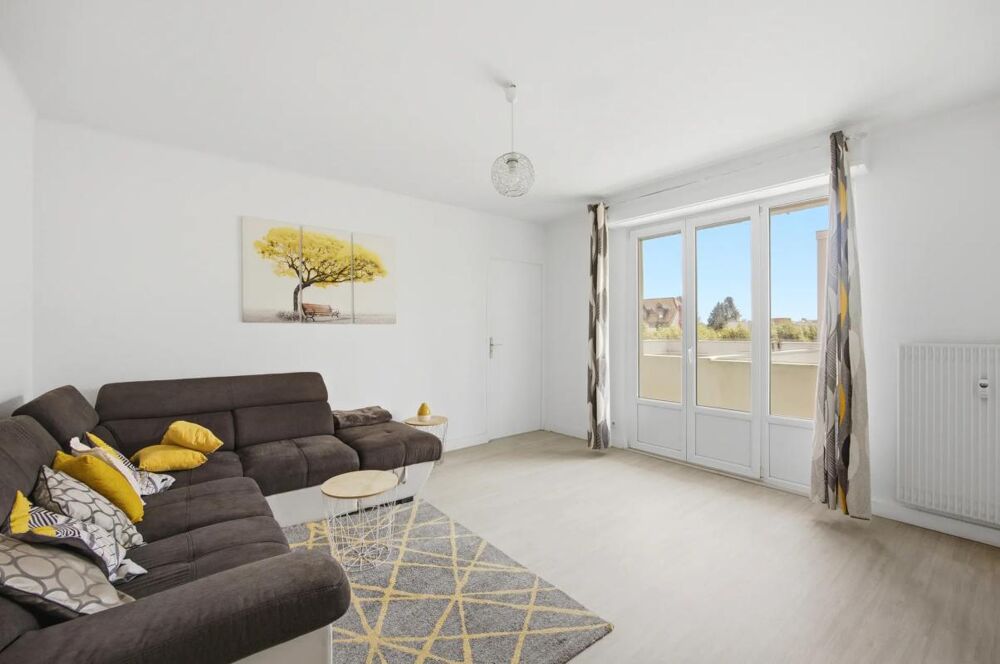 Vente Appartement Appartement 5 pièces traversant avec balcon et loggia Strasboug Strasbourg