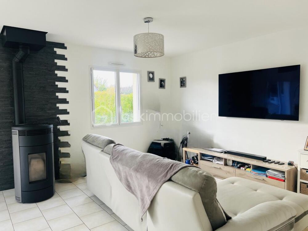 Vente Maison PLAIN-PIED ATYPIQUE SANS TRAVAUX - 3 CHAMBRES AVEC GARAGE A FERRIERES-HAUT-CLOCHER Ferrieres haut clocher