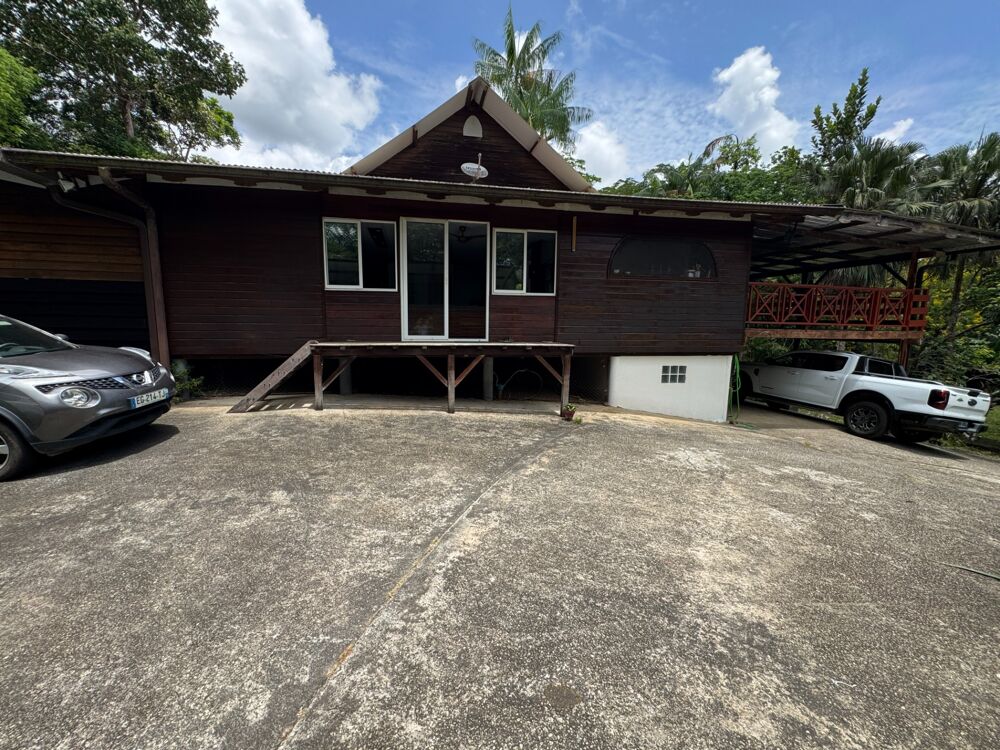 Vente Maison Magnifique propriété T5 avec piscine pont des cascades Montsinery Montsinery tonnegrande