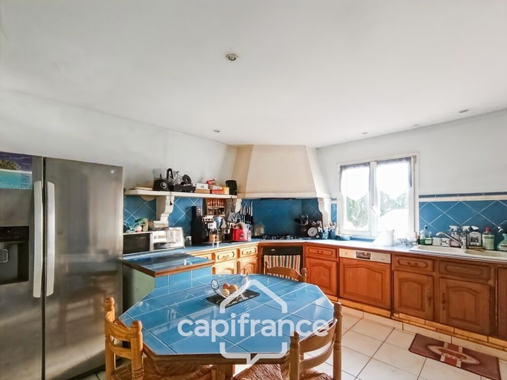 Vente Maison Maison 7 pièces avec piscine, véranda, hangar et grand terrain VILLENEUVE SUR LOT (47) Villeneuve sur lot