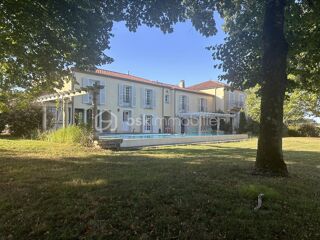  Proprit/chteau  vendre 13 pices 600 m Agen
