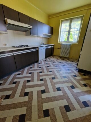  Maison � vendre 10 pi�ces 300 m�