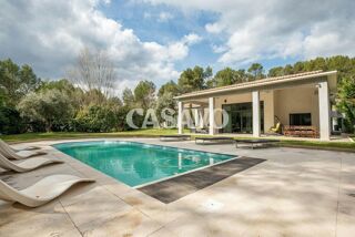  Propriété/château à vendre 6 pièces 272 m²