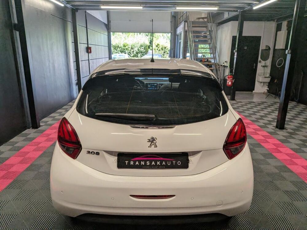 208 BUSINESS 1.6 BlueHDi 75ch SS BVM5 Active Business 2018 occasion 78200 Mantes La Jolie