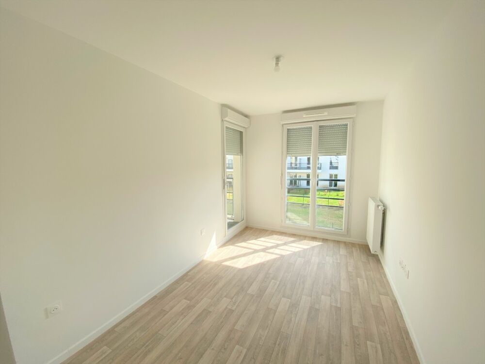 Location Appartement T3 avec balcon et parking à CORBEIL-ESSONNES Corbeil essonnes