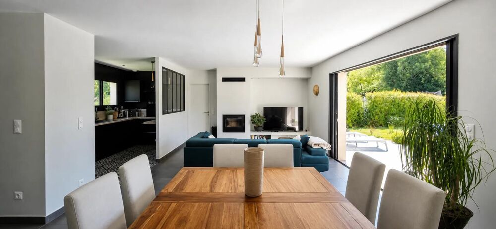Maison de 4 pièces d'environ 100 m² à Carcès