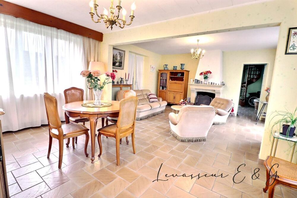 ANGY 60250 - Longère 4 chambres 185m² sur environs 1000m² de terrain