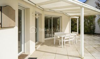  Maison � vendre 9 pi�ces 230 m�