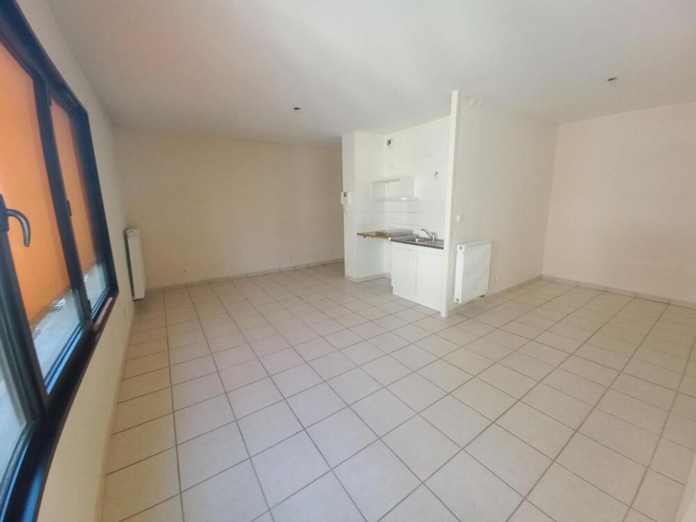 Location Appartement T1 avec garage à Saint-Étienne Saint etienne