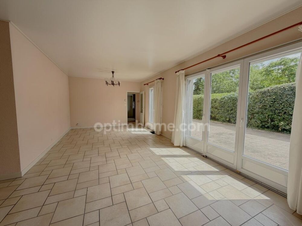 MAISON 121m2 - 3 CHAMBRES - GARAGE - JARDIN