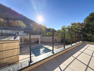  Maison � vendre 6 pi�ces 195 m�