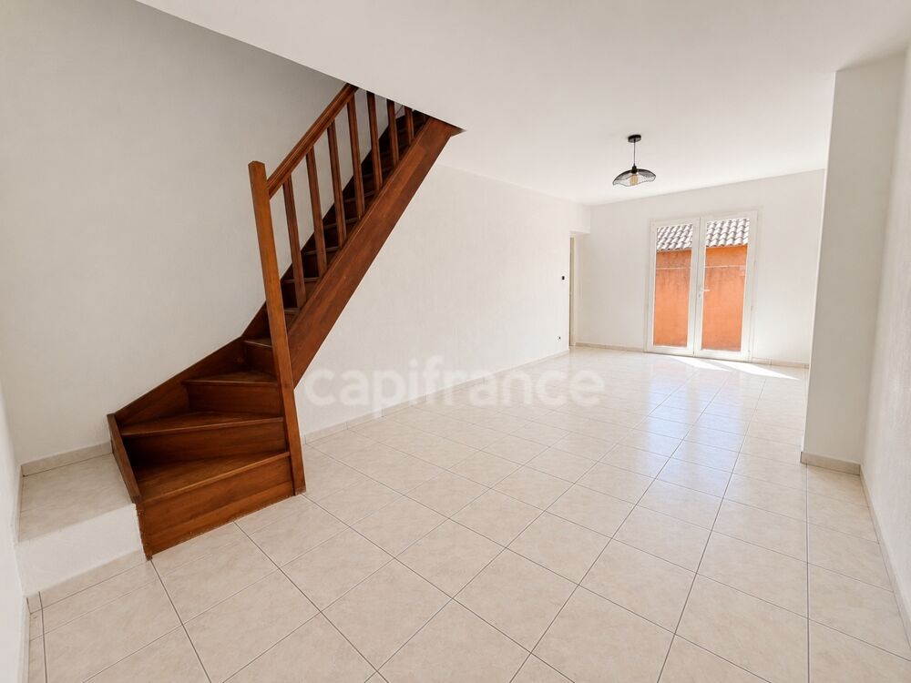 Maison à vendre 4 pièces 74 m2 avec jardin et garage PUYVERT (84)