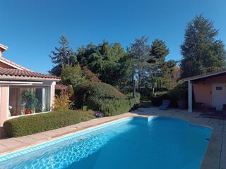  Maison  vendre 8 pices 158 m