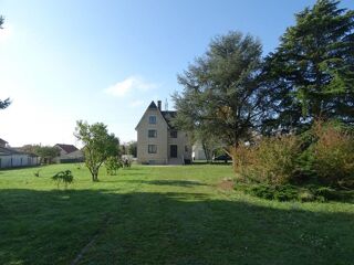  Maison � vendre 7 pi�ces 205 m�