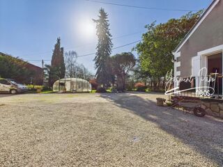  Propri�t�/ch�teau � vendre 9 pi�ces 280 m�