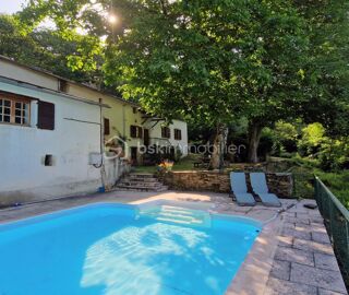  Propri�t�/ch�teau � vendre 8 pi�ces 165 m�