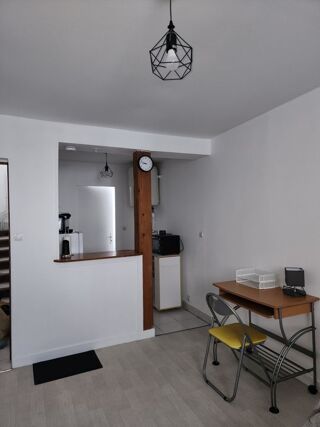  Appartement à louer 1 pièce 22 m²