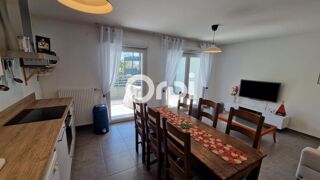  Appartement à louer 4 pièces 80 m²