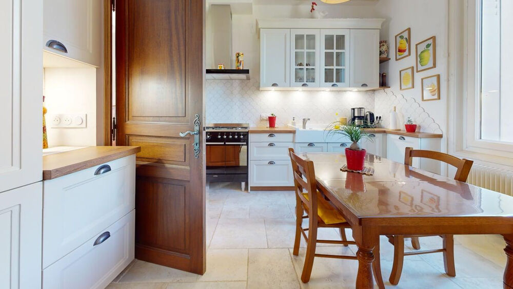 Vente Maison Ensemble de deux Maisons Saint Denis sur Loire 7 pièce(s) 179 m2 Saint denis sur loire