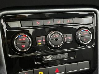 COCCINELLE II Cabriolet 1.2 TSI 105 BMT BVM6 Origin 2017 occasion 31100 Toulouse