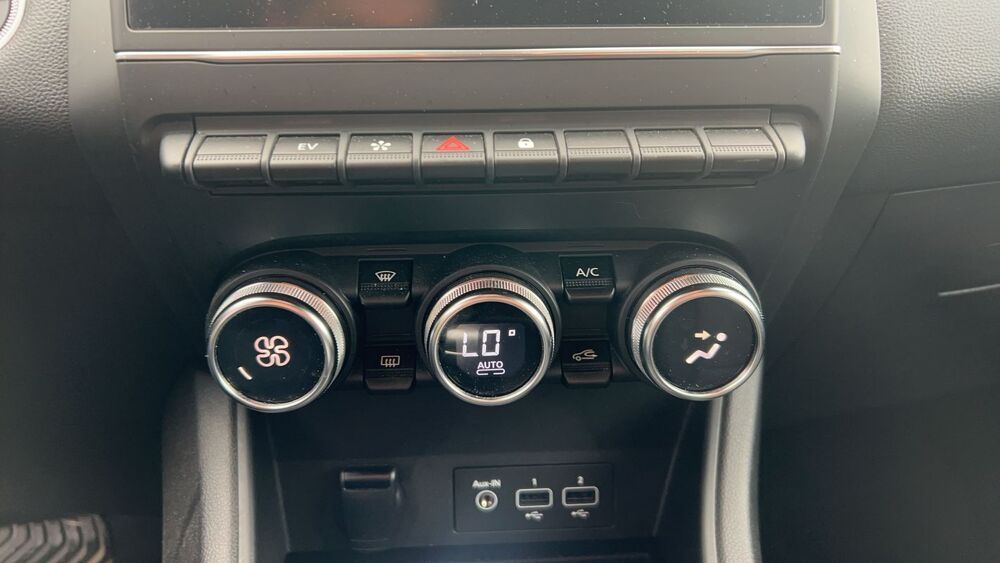 Captur 1.6 E-Tech 145 Hybrid BVA6 Intens 2022 occasion 76240 Belbeuf