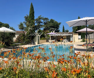  Maison � vendre 8 pi�ces 242 m�