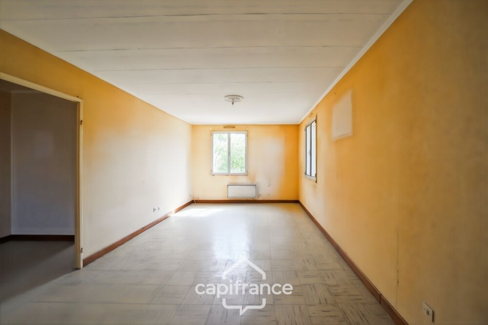 Maison avec sous-sol complet à rénover à Beaufort (39190), idéal premier achat ou investissement