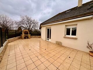  Maison  vendre 6 pices 144 m