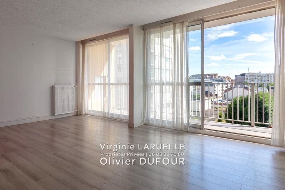 Rouen Centre Ville appartement avec balcon, 4 chambres, cave et 2 parking