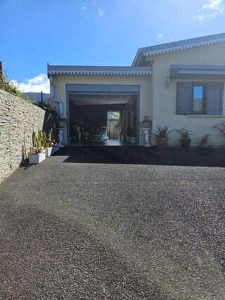  Maison � vendre 4 pi�ces 150 m�