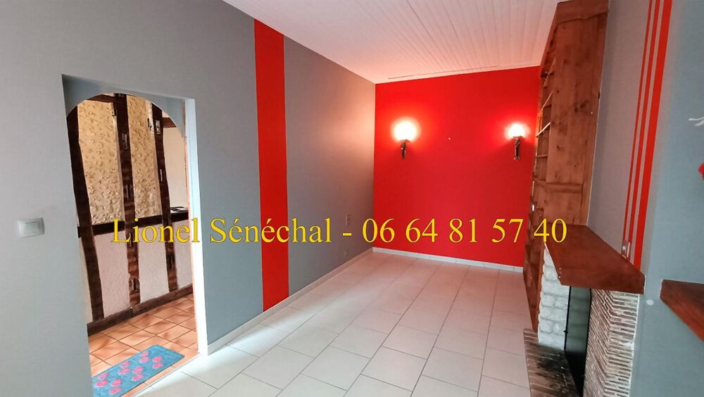 Maison de ville atypique avec ses superbes façades extérieures en pierre de 118 m2 habitables (160 m2 au sol)