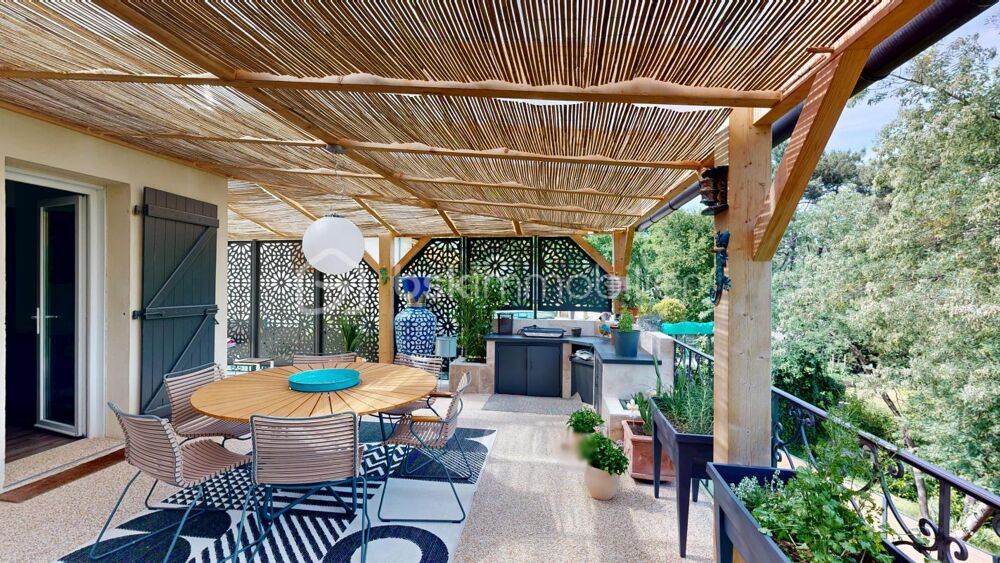 Maison spacieuse avec terrain généreux dans un cadre tranquille