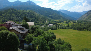  Chalet à vendre 8 pièces 174 m² Allos