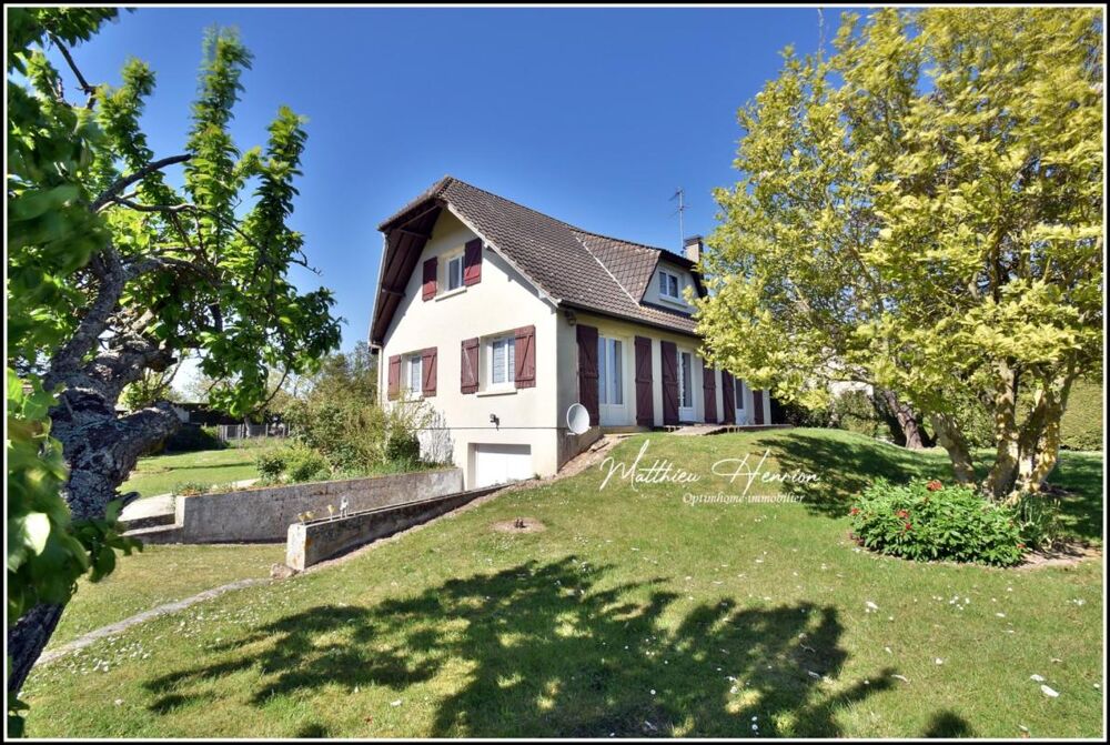 Maison familiale 4 chambres avec vie de plain-pied, sous-sol total et jardin de 1 380 m²