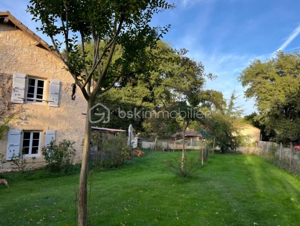 Vente Maison Petit hameau : 3 maisons de charme dans un écrin de verdure et de tranquillité Cezan