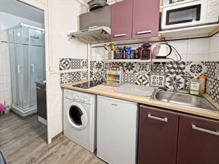  Immeuble à vendre 3 pièces 80 m²