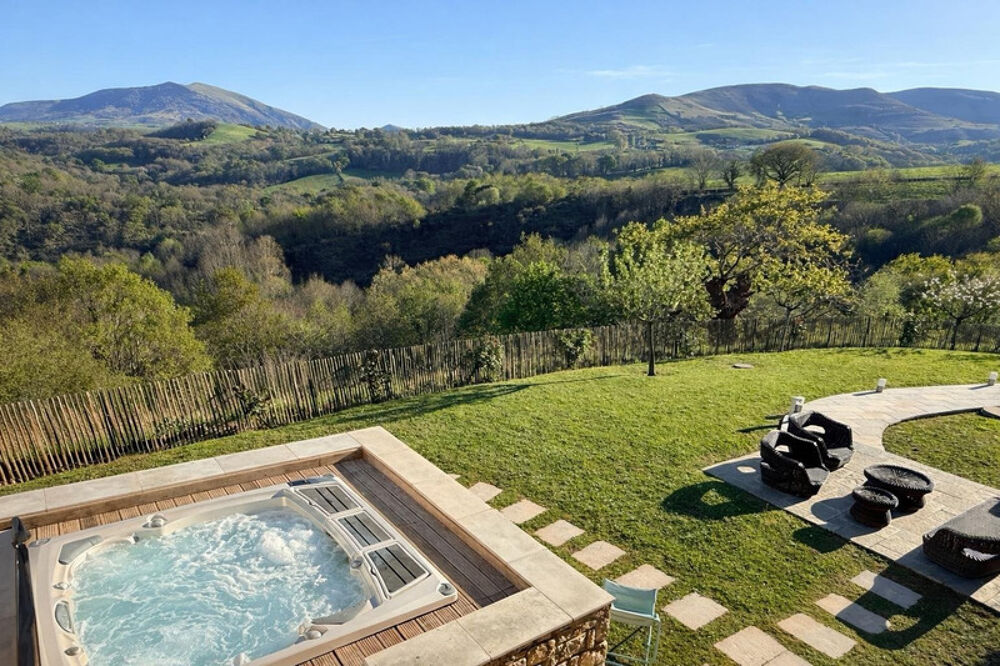 � vendre  Villa Hasparren (64240)