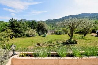  Villa � vendre 5 pi�ces 148 m�