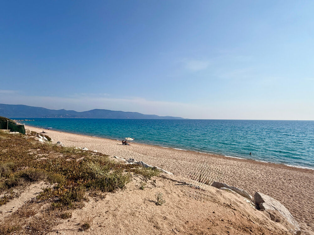 Vente Appartement OLMETO-PLAGE (CORSE) : A vendre Studio en front de mer, terrasse, dernier étage, accès direct à la plage Olmeto