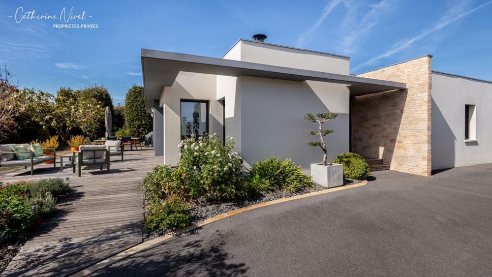 Vente Maison La Baule , Maison, vie de plain-pied , 153 M2, 3 chambres, SPA, garage, jardin La baule escoublac