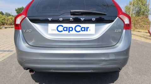 V60 2.0 D3 150 Geartronic 8 Momentum Business 2017 occasion 69008 Lyon