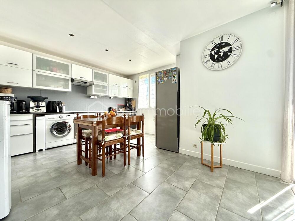 Vente Appartement GENAS AZIEU - T4 avec balcon, dépendance et garage Genas