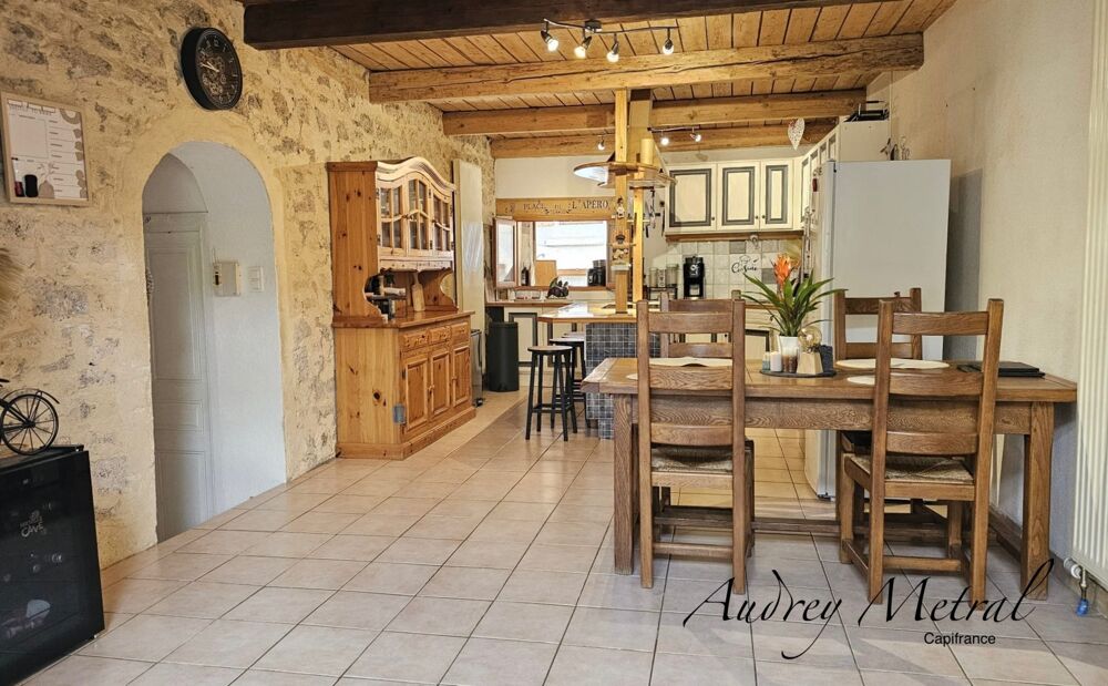 Appartement T4 d'env. 98m2 habitable à vendre à Serrières-en-Chautagne