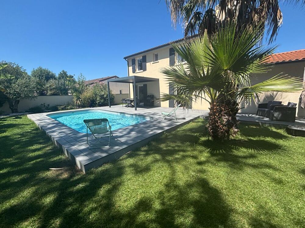 Coup coeur assuré Magnifique Maison Familiale avec Piscine